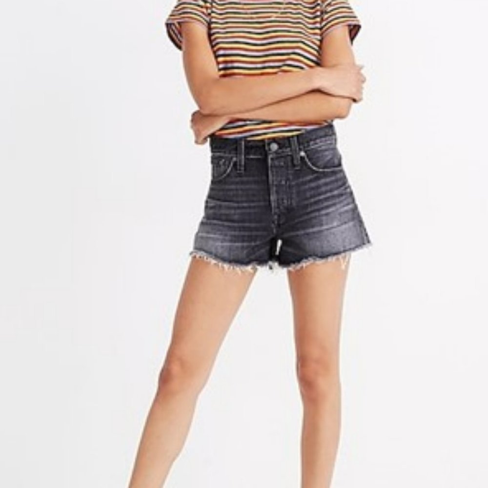 NWT Madewell Relaxed Denim Shorts in Calverley Wash black wash size 23